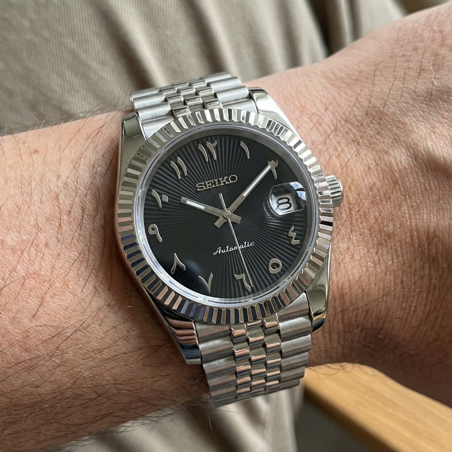 SeikoJust - Arabic Black